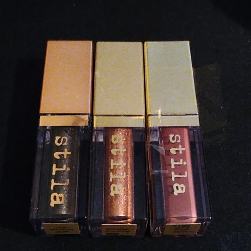 Stila liquid eyeshadow